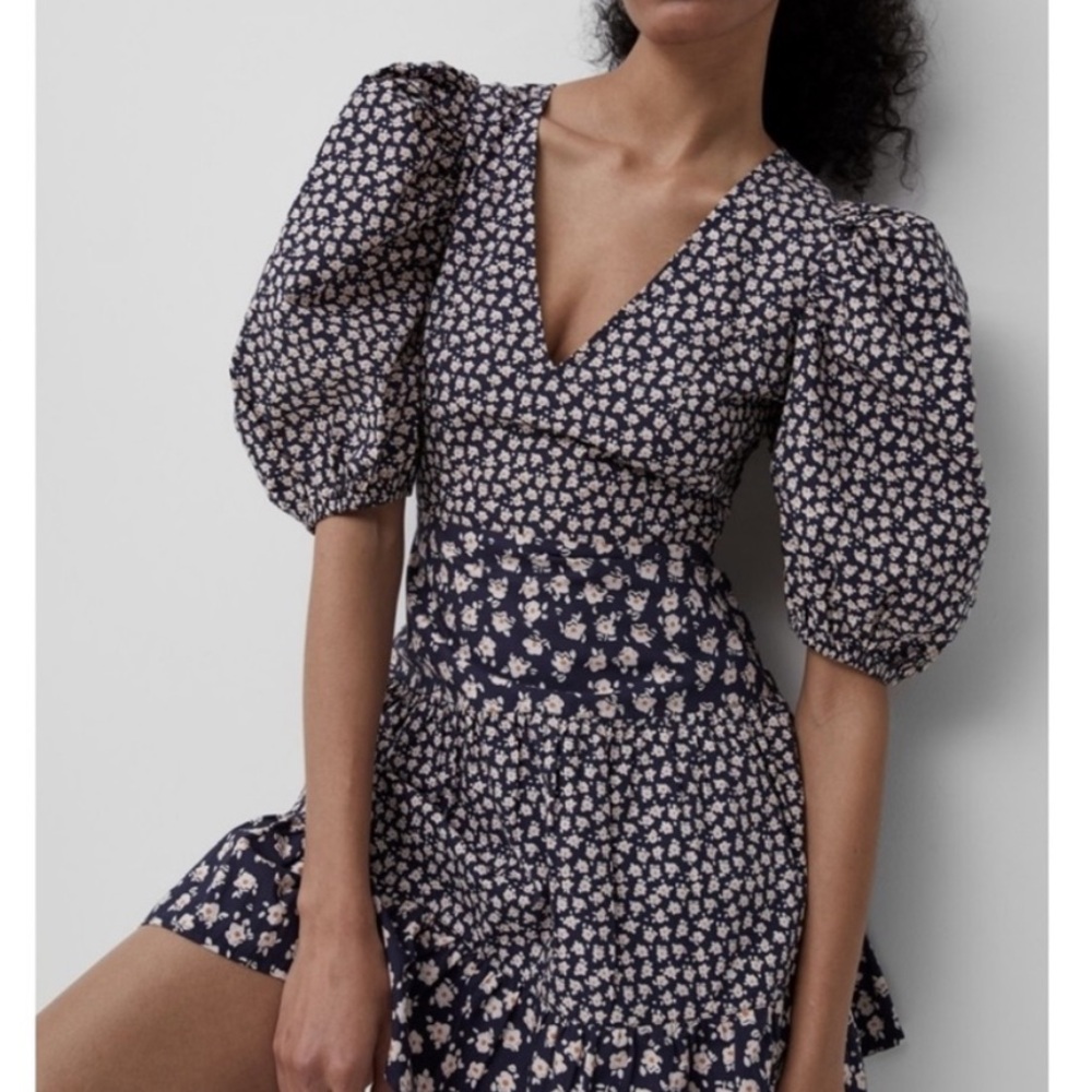 NWT Navy and White Puff Sleeve Mini Dress